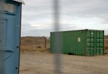 Ausstellung “Flughafen” – Fotografien von Birte Hennig im Kunstverein Jahnstrasse e.V.