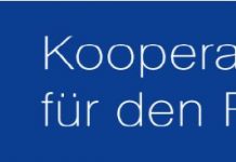 Mahnung in der Dornse am Flaggentag der MAYORS FOR PEACE am 8. Juli