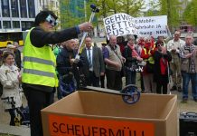 Gehweg-E-Roller am Ende?