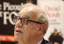 „Von der Leyen nach Den Haag!“