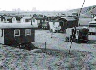 Gedenkveranstaltung im Rathaus zu den Braunschweiger Sinti zur Deportation nach Auschwitz