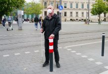 Braunschweig: Sehbehindertentag 2021 – Pollermützen für mehr Sicherheit auf Gehwegen