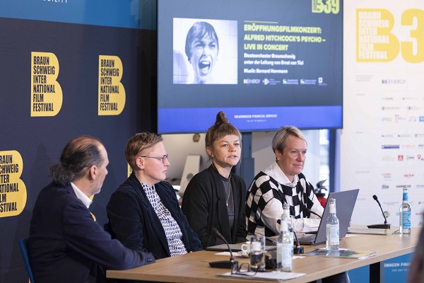 Thorsten Rinke, Anke Hagenbüchner-Sobiech, Karina Gauerhof, Angela Kleinhans, Bild Hobrecht-Kettner