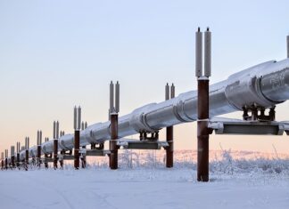 Pipeline-Krieg gegen zwei EU-Staaten – warum Ungarn und die Slowakei ihr Veto gegen die Ukraine-Kredite eingelegt haben