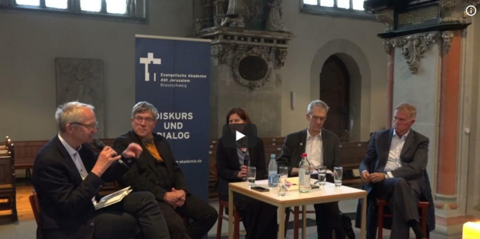 Podiumsdiskuission